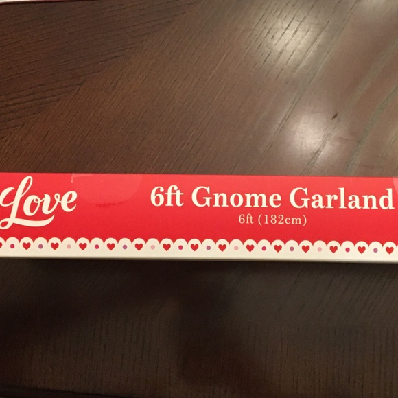 Valentines Day Decoration Gnome Garland 6’ Love NEW Pink & Red Hearts - Picture 5 of 16